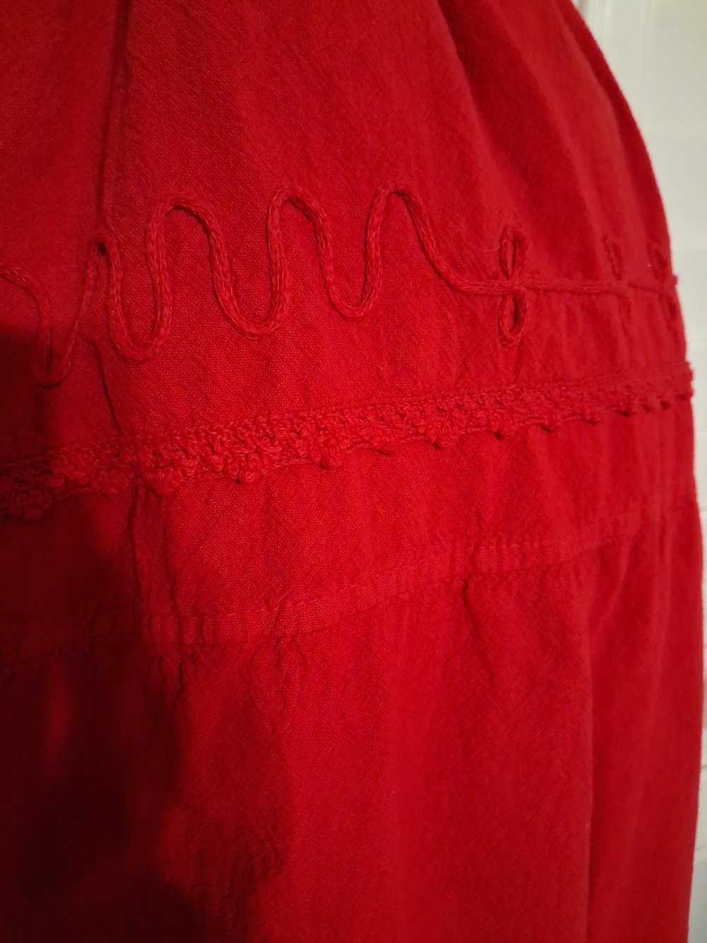 Red Peasant 100% Cotton Dress size Medium - Picture 10 of 10